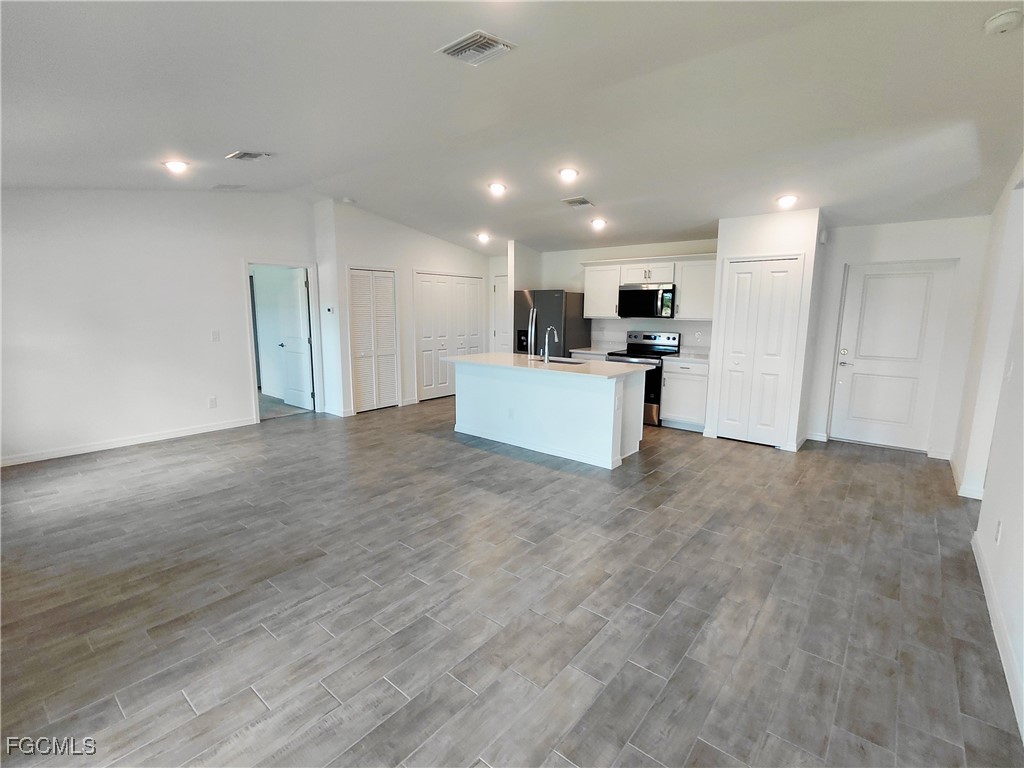 909 NW 30th Street