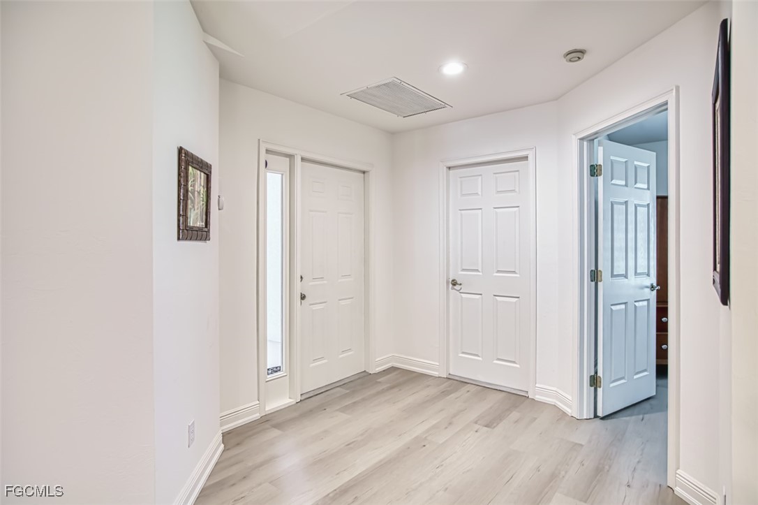 15193  Harbour Isle Drive