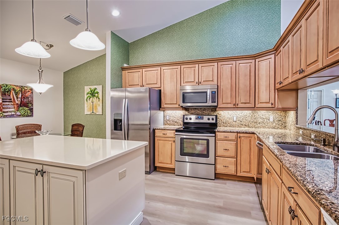 15193  Harbour Isle Drive