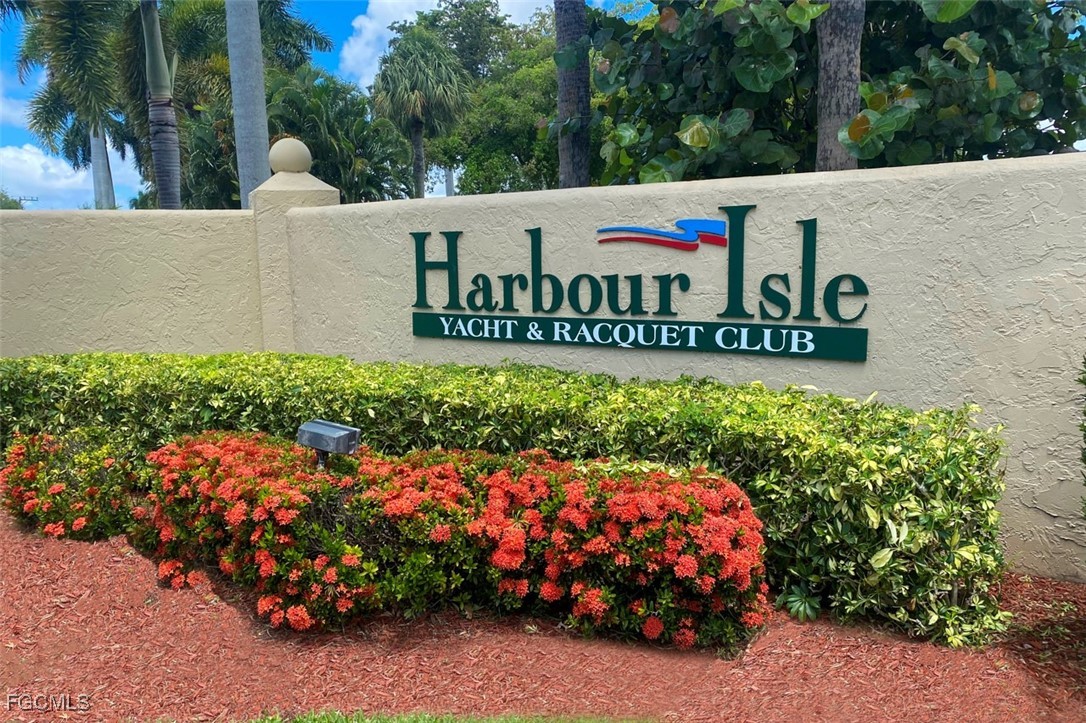 15193  Harbour Isle Drive