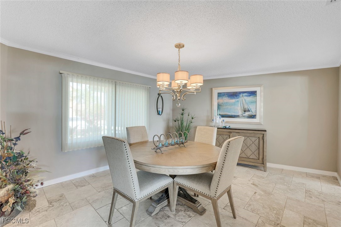 3735 SE 21st Place