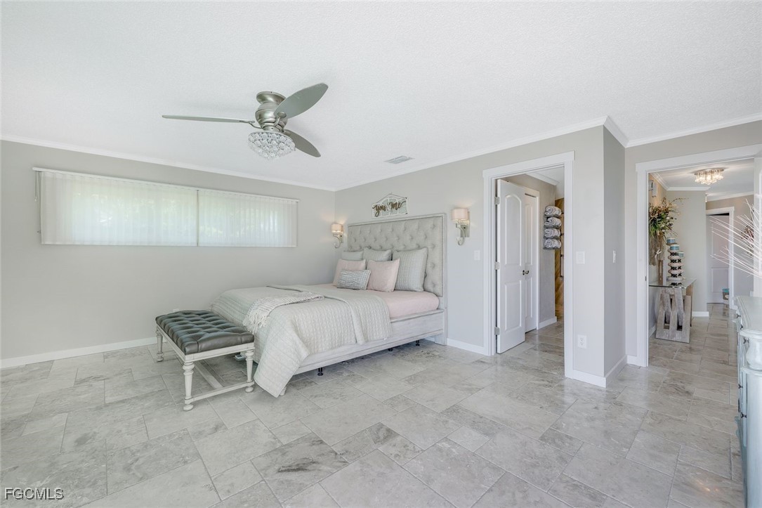 3735 SE 21st Place