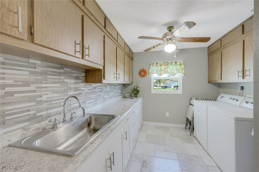 3735 SE 21st Place