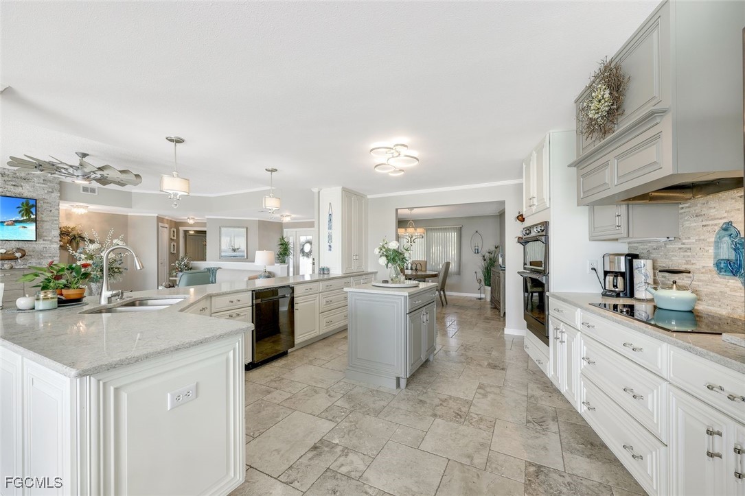 3735 SE 21st Place