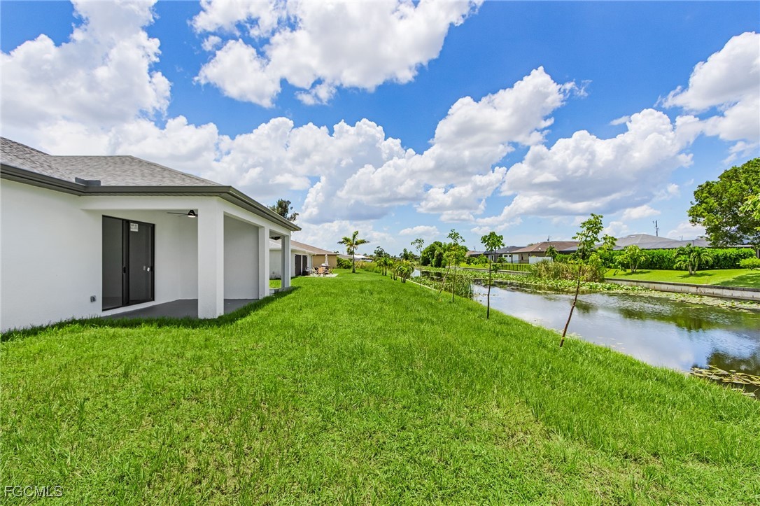 602/604 SW 8th Place