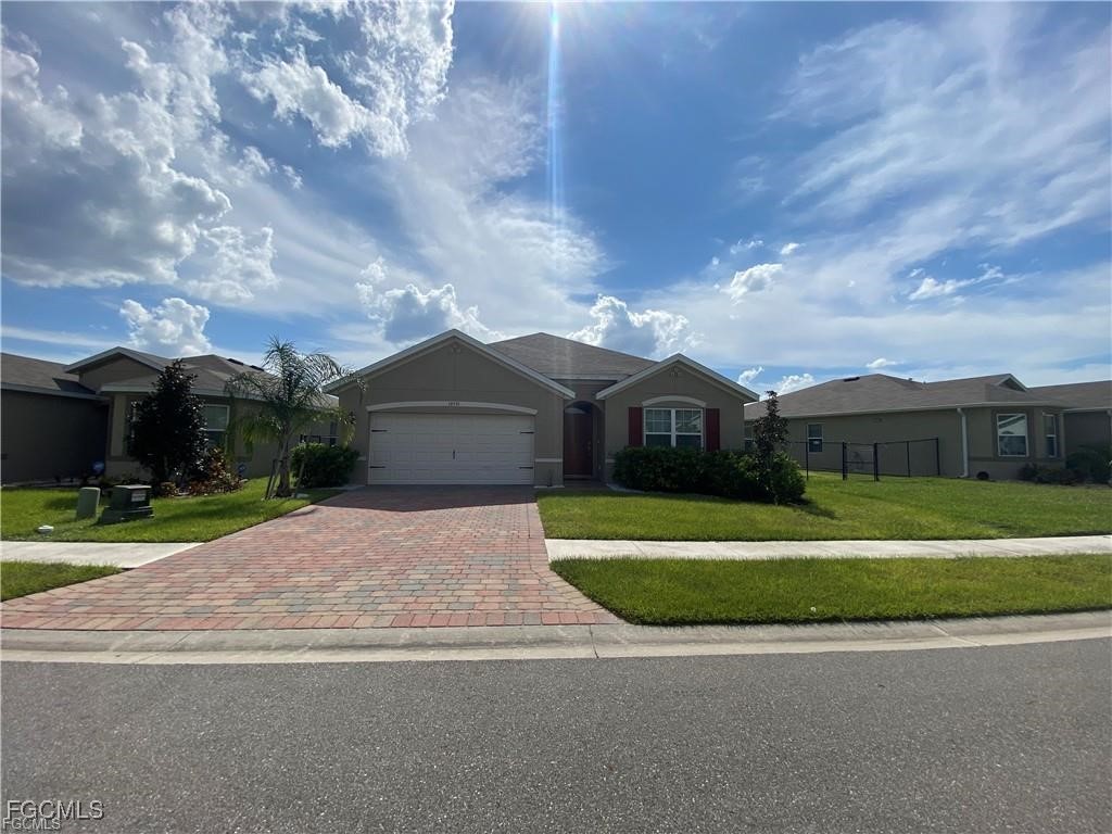 10531  Canal Brook Lane