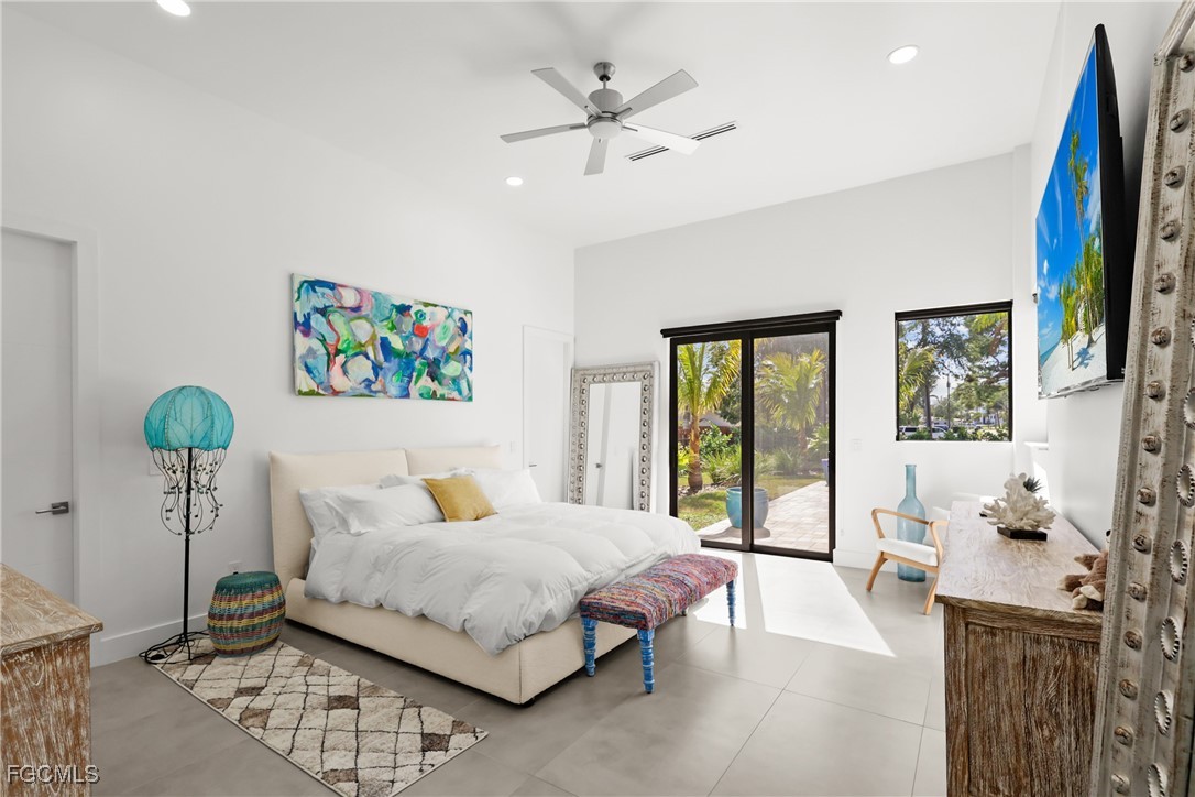 1332  Longwood Drive