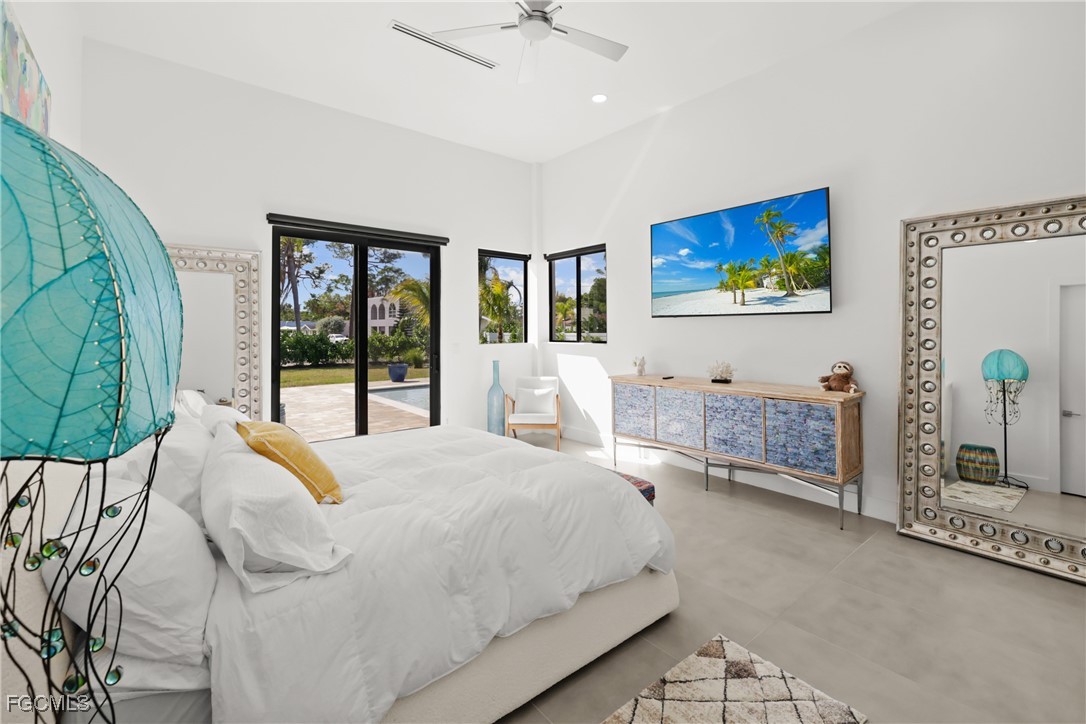 1332  Longwood Drive