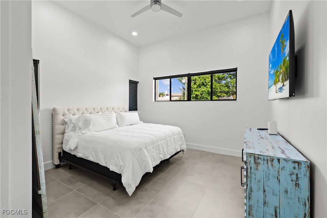 1332  Longwood Drive