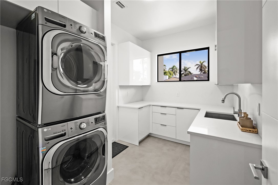 1332  Longwood Drive