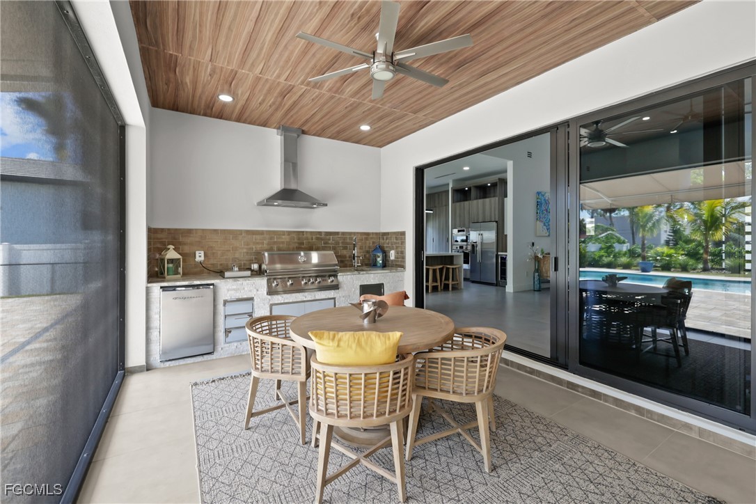 1332  Longwood Drive