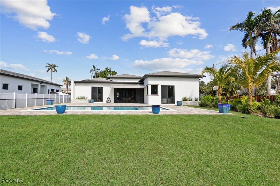 1332  Longwood Drive