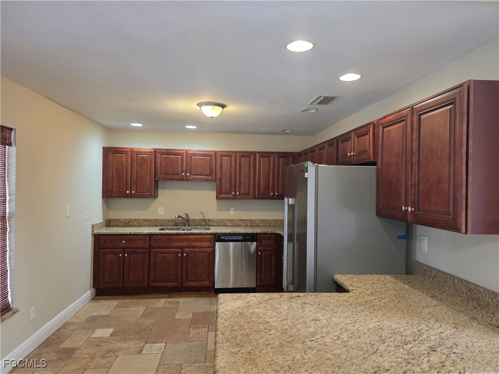 18425  Rosewood Road