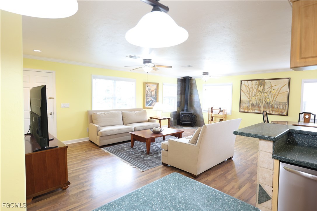 8642  Whispering Pines Drive