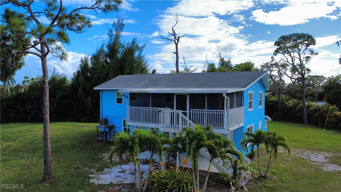 8642  Whispering Pines Drive