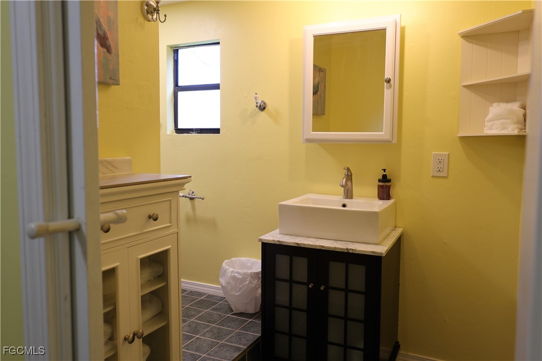 8642  Whispering Pines Drive