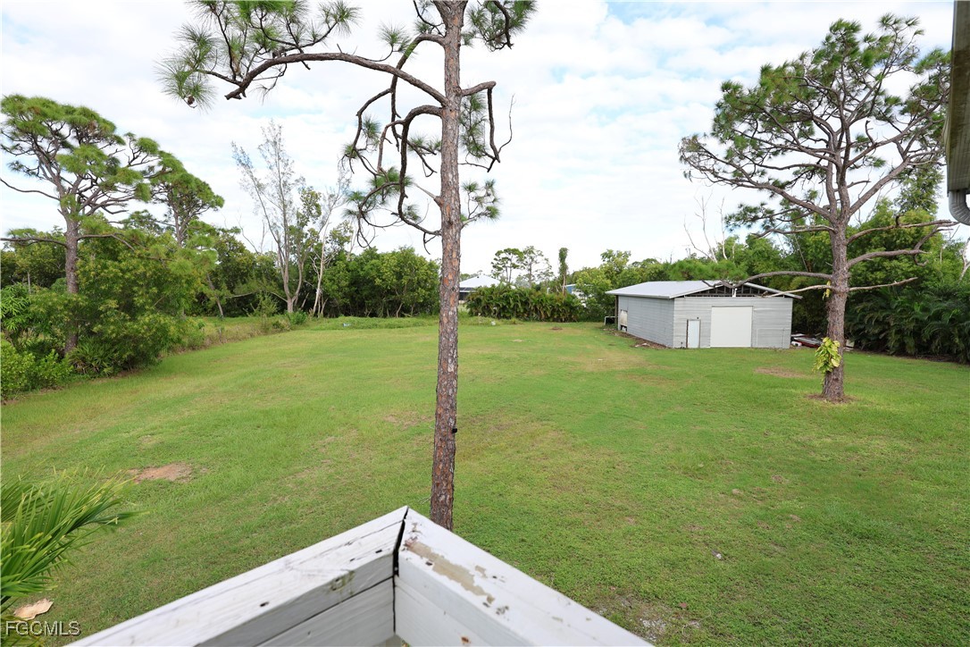 8642  Whispering Pines Drive