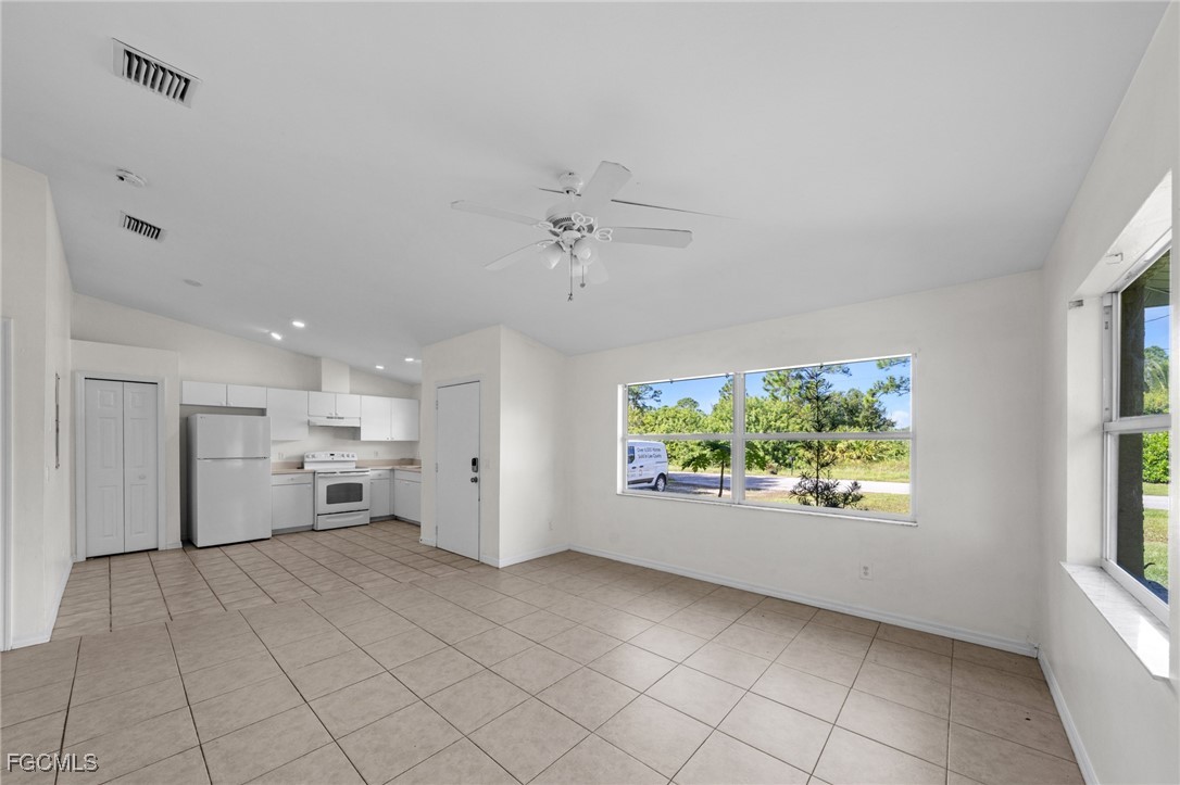 1241/1243  Bacon Avenue