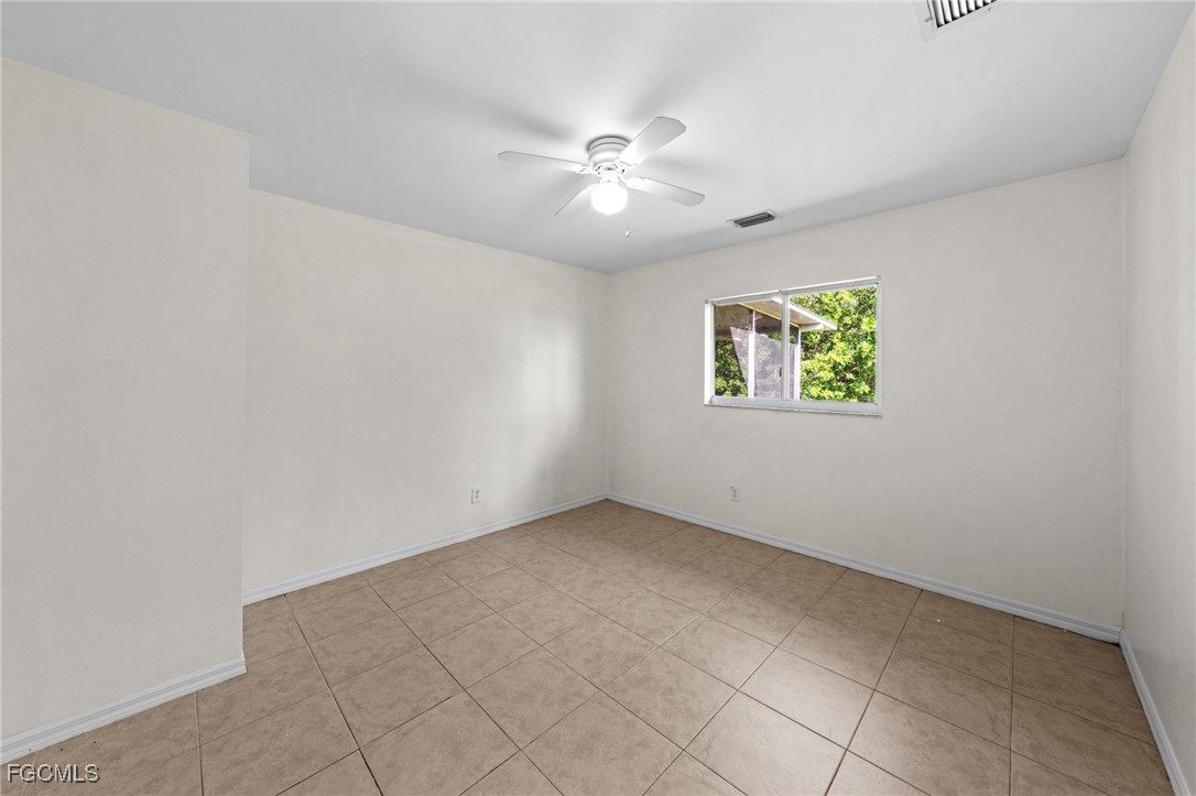 1241/1243  Bacon Avenue