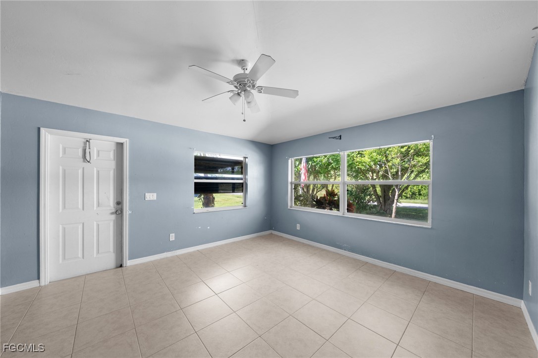 1241/1243  Bacon Avenue