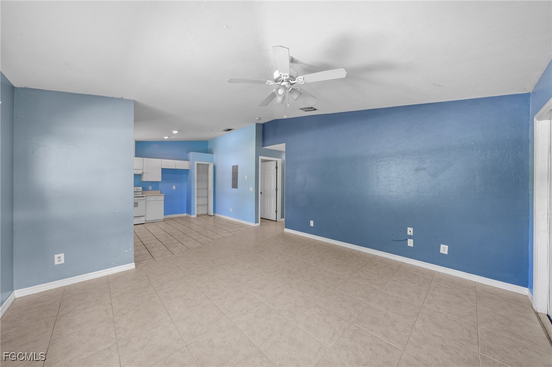 1241/1243  Bacon Avenue