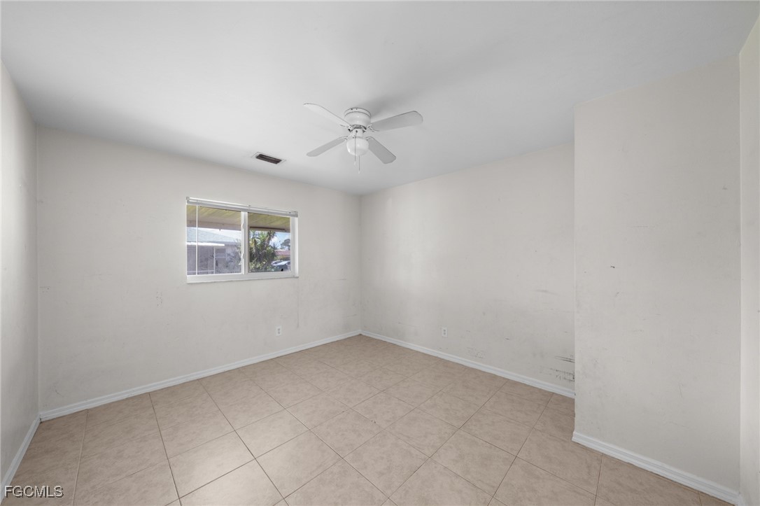 1241/1243  Bacon Avenue