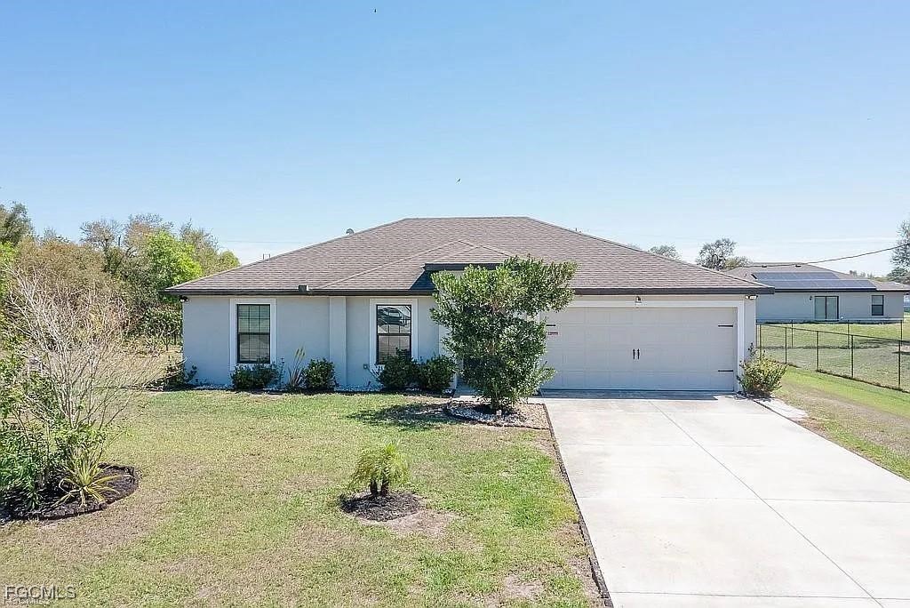 819  La Salle Avenue