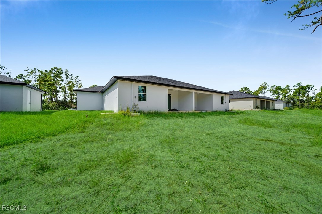 316/318  Urbana Street