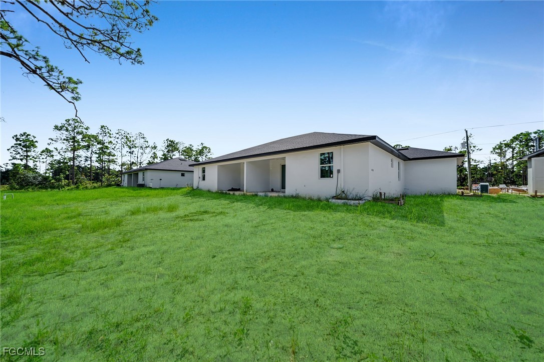 316/318  Urbana Street