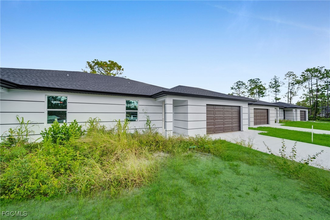 316/318  Urbana Street