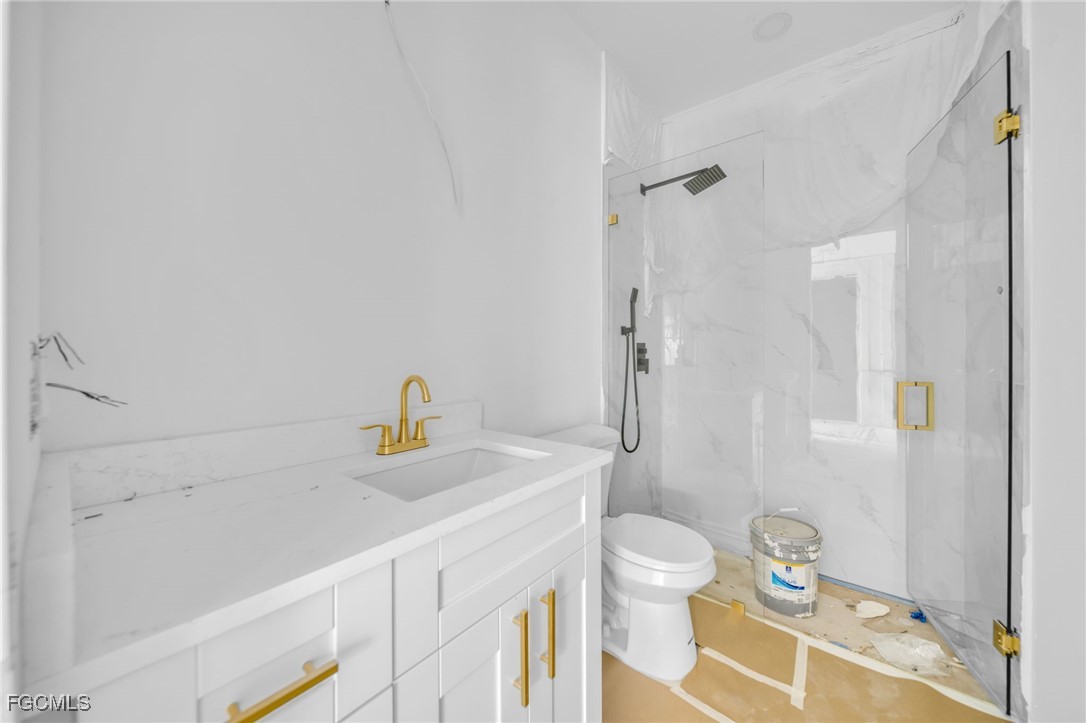 316/318  Urbana Street