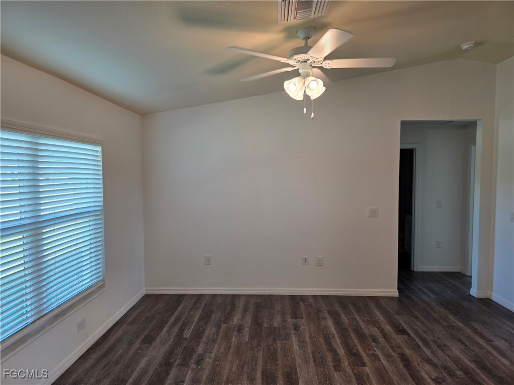 131  Carousel Avenue