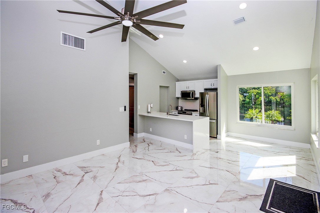 1444  Sandpiper Circle