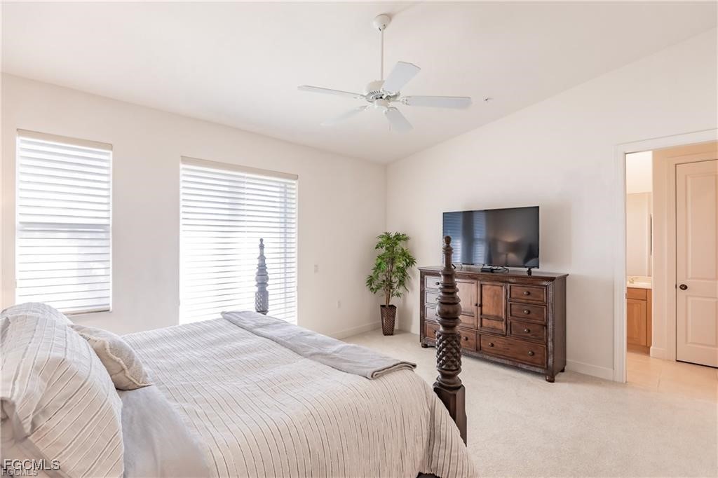 572  11th Avenue, Apt 2