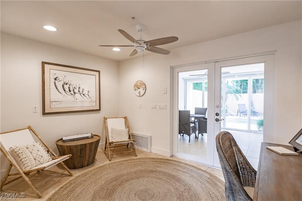 572  11th Avenue, Apt 2