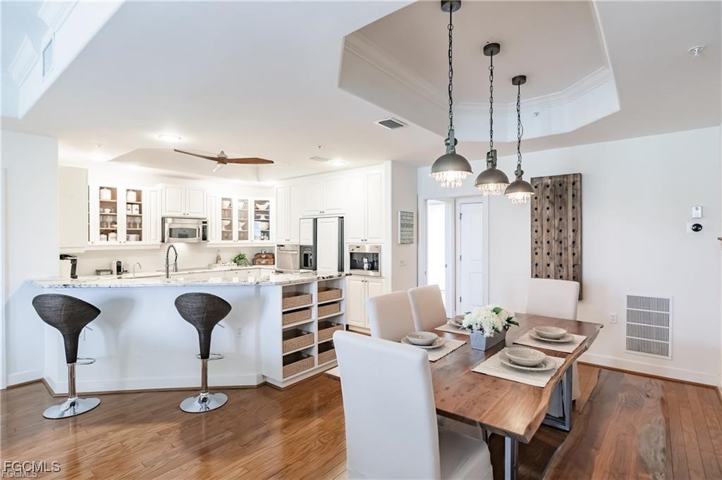 572  11th Avenue, Apt 2
