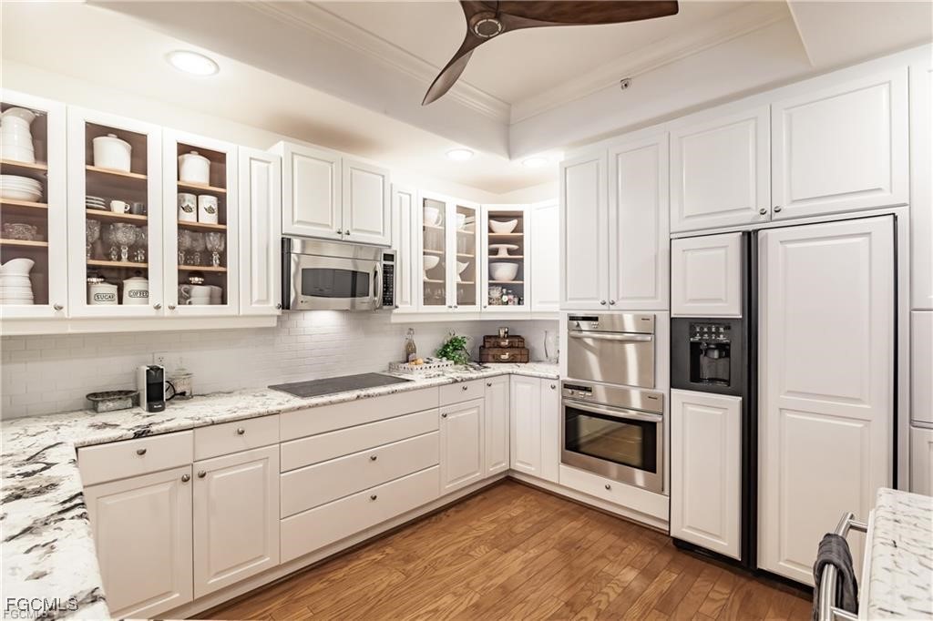 572  11th Avenue, Apt 2