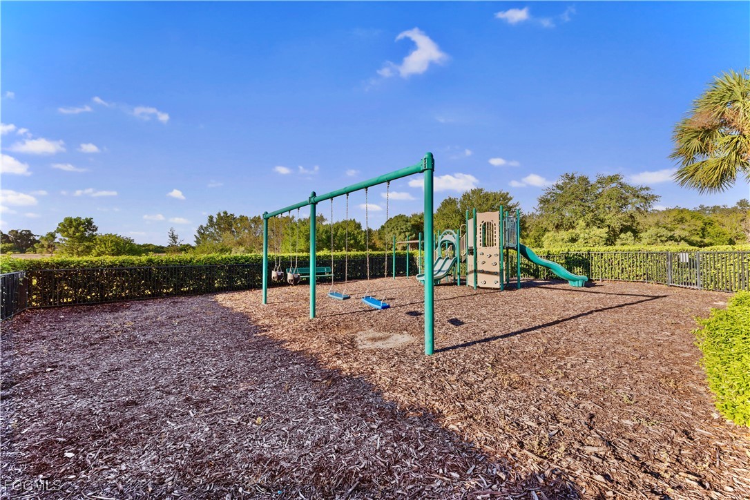 10285  Silver Pond Lane