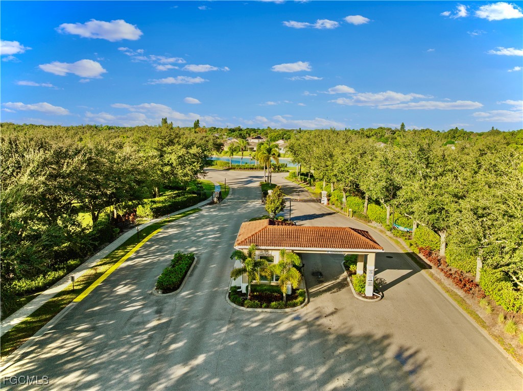 10285  Silver Pond Lane