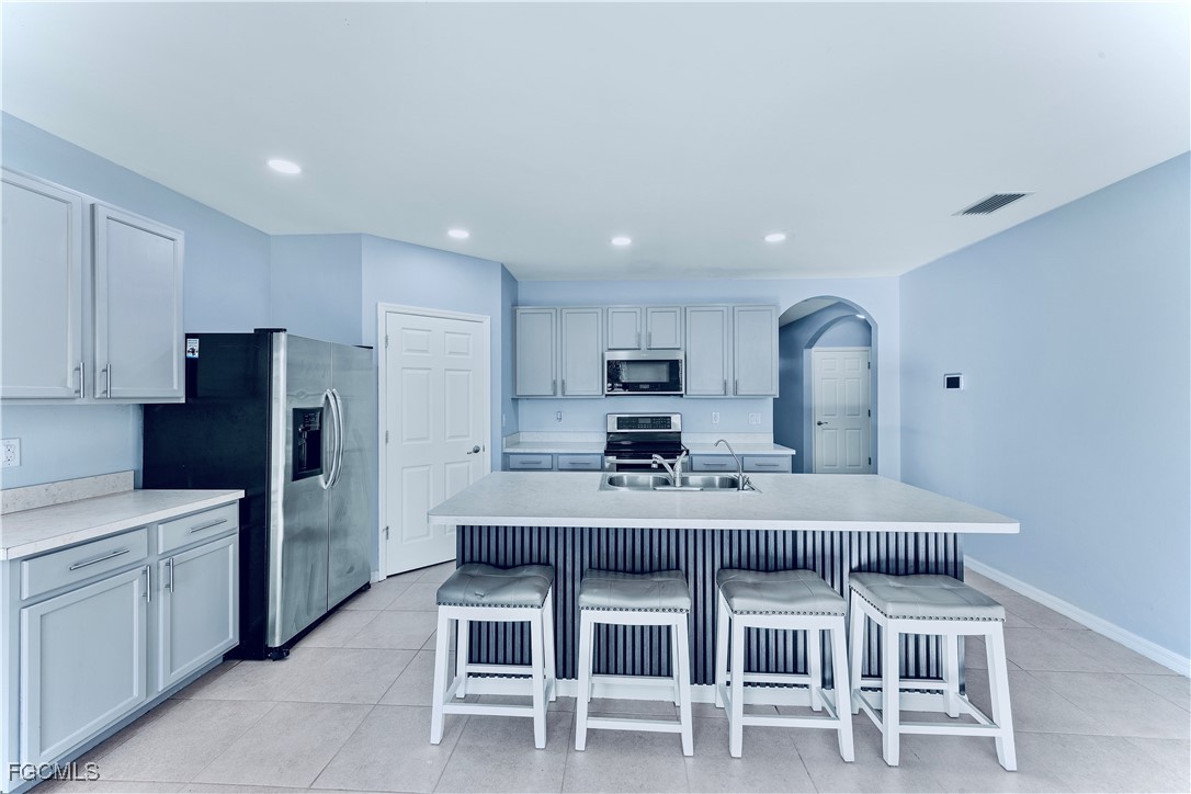 10285  Silver Pond Lane