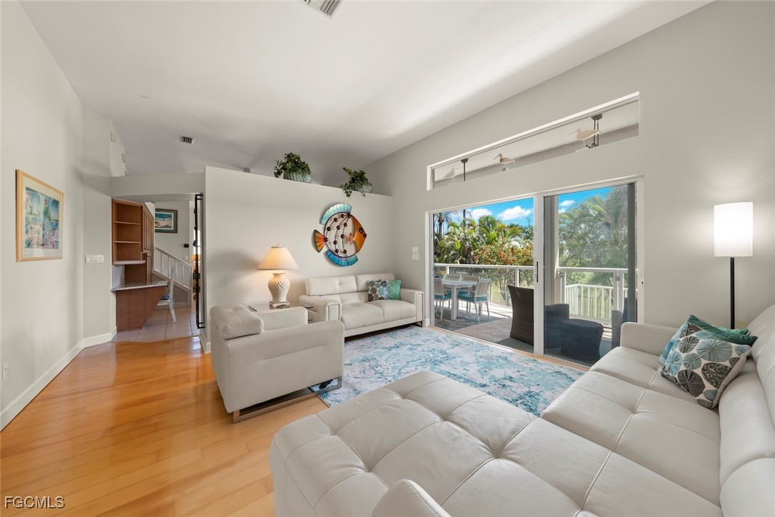 1300  Par View Drive