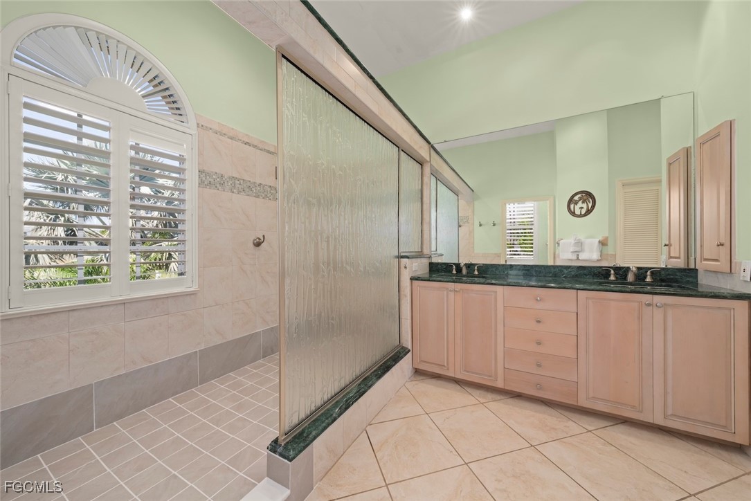 1300  Par View Drive