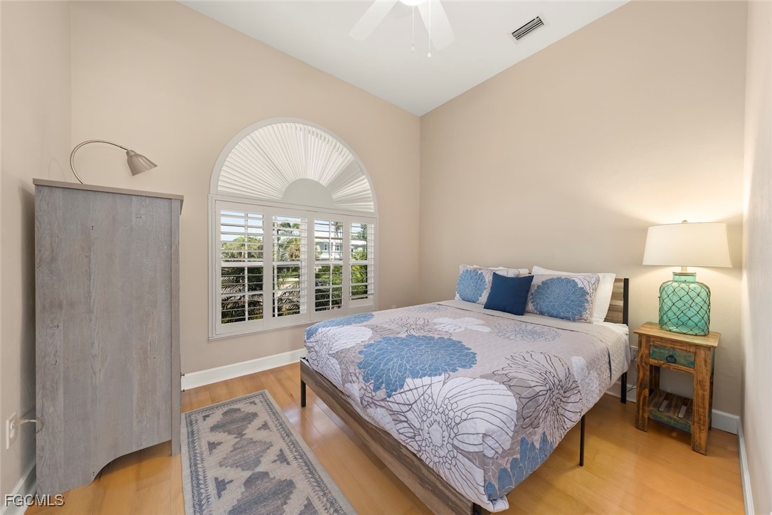 1300  Par View Drive