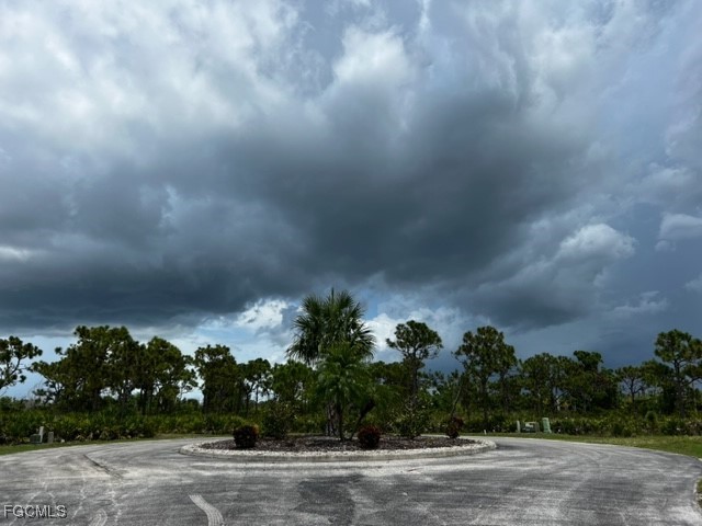 12528  Canoe Trail