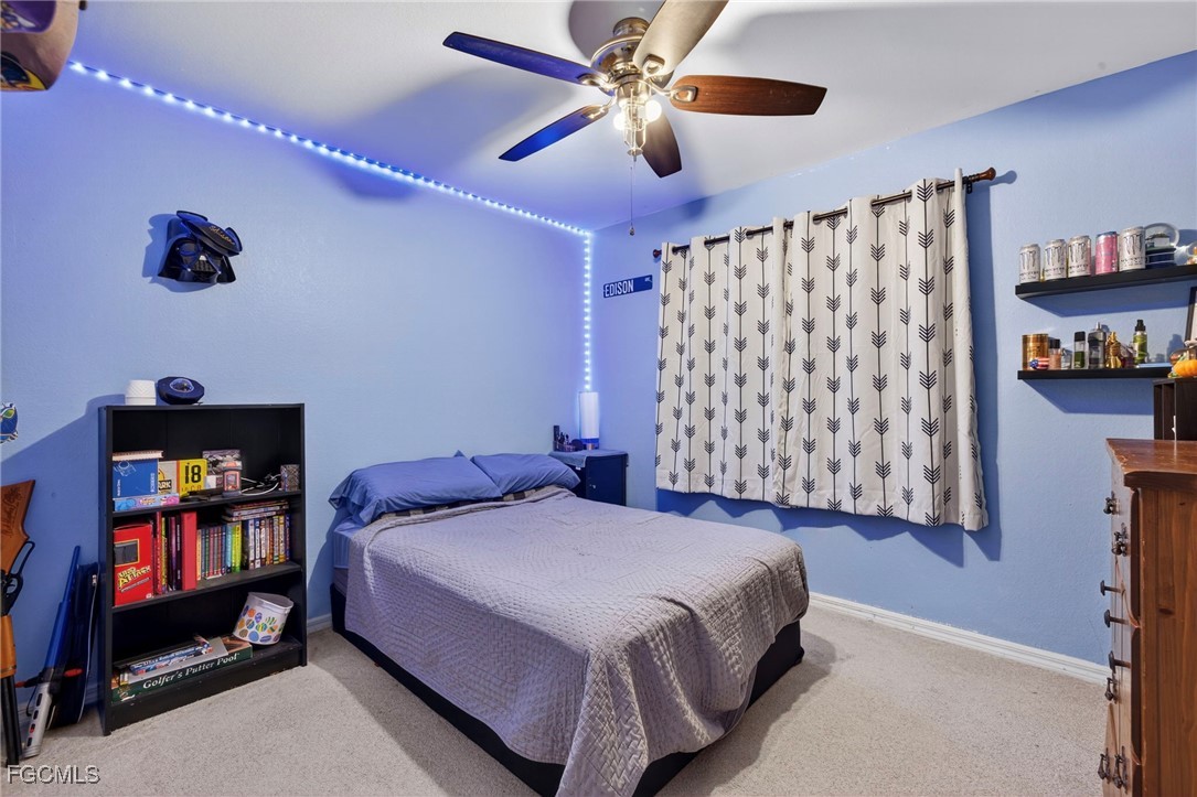 1633 NW 37th Place