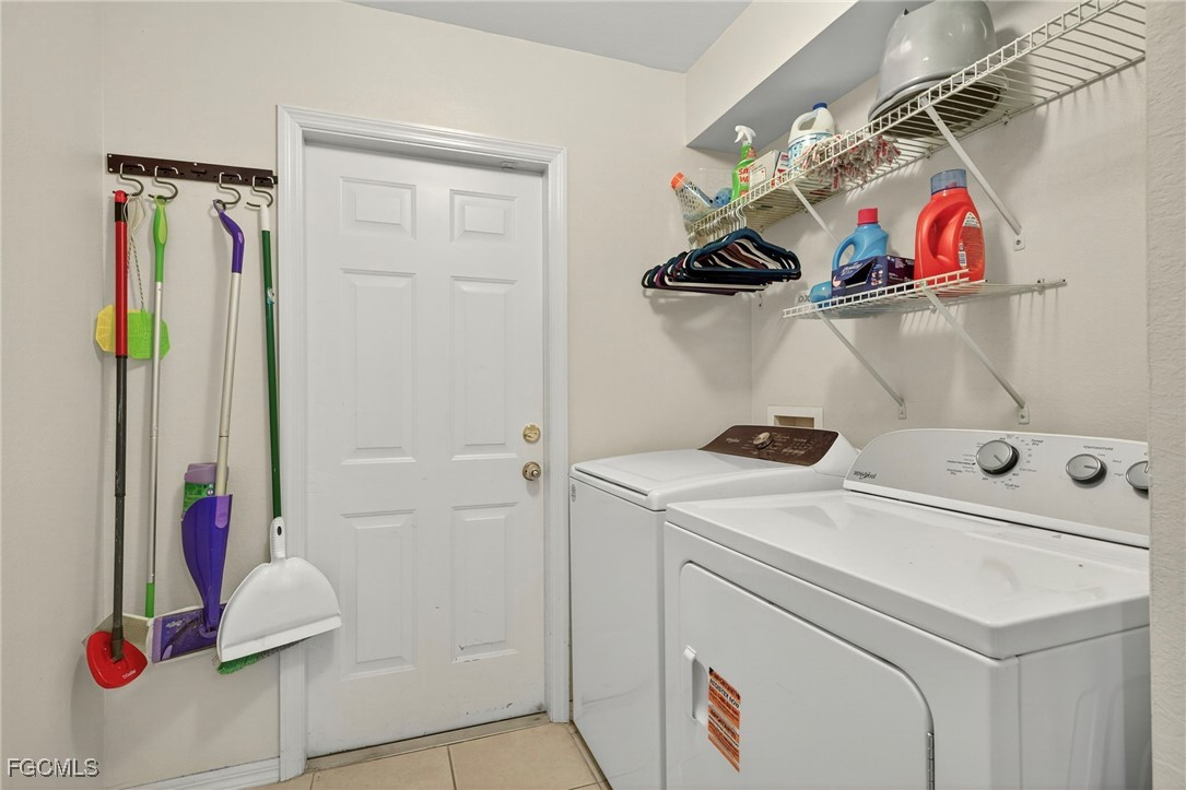 1633 NW 37th Place