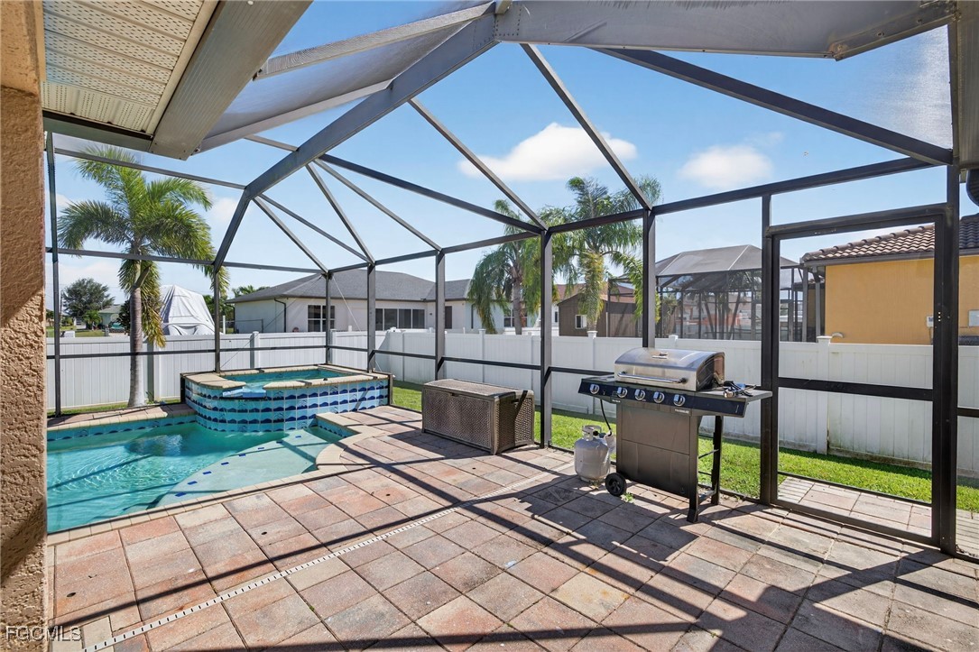 1633 NW 37th Place