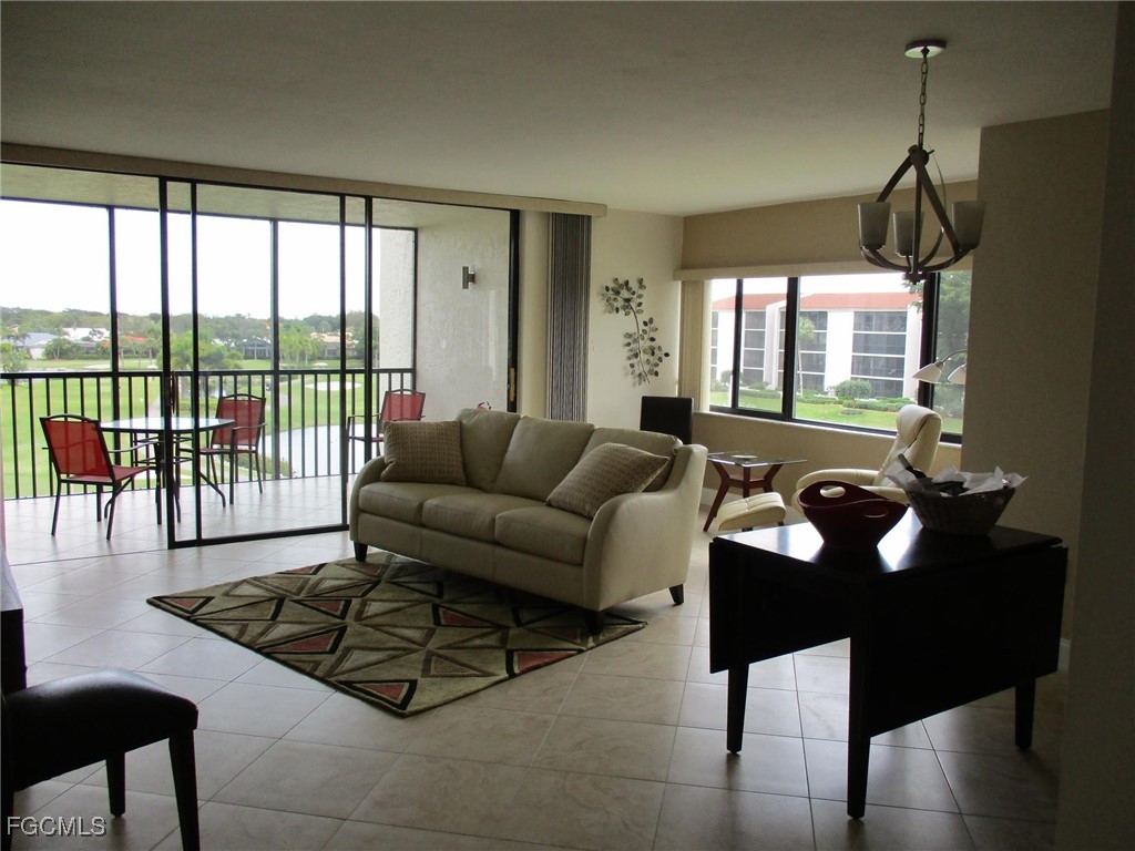 4160 Steamboat Bend, Apt 403