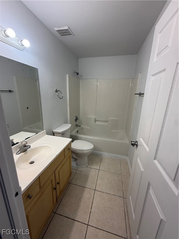 217/219  Ichabod Avenue