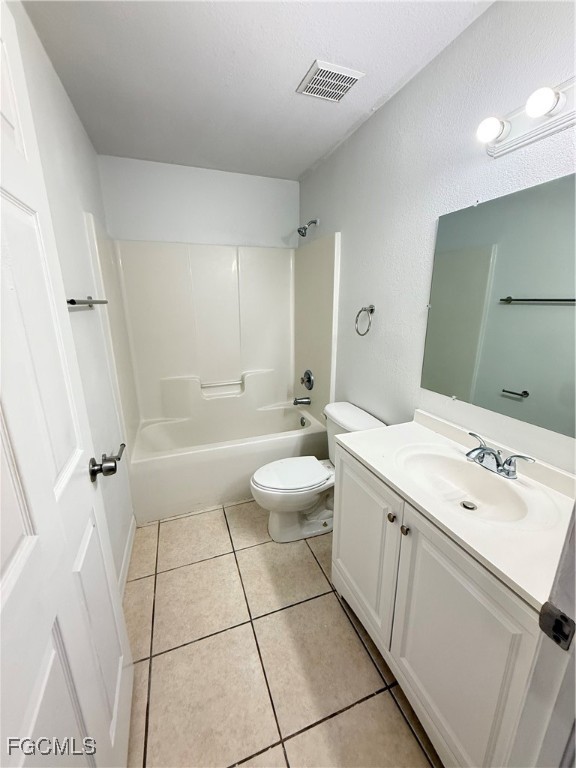 217/219  Ichabod Avenue